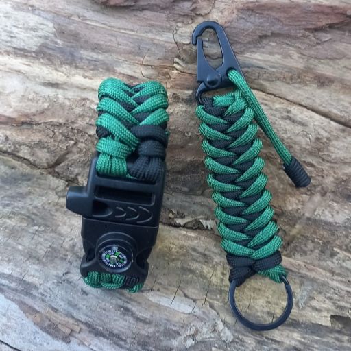 Pack Pulsera de Supervivencia mas mosqueton llavero Green Leaf
