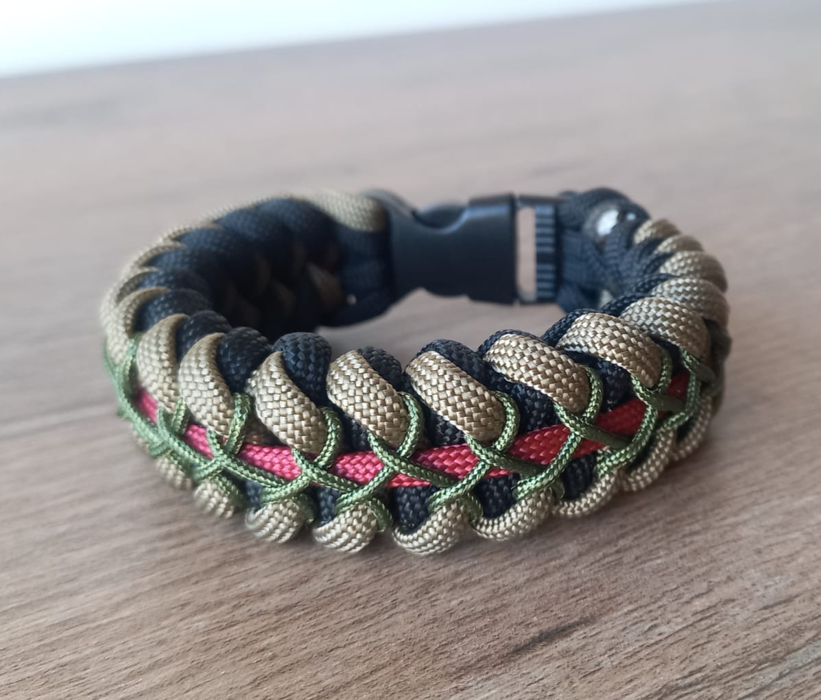 Brazalete Pulsera de Supervivencia Cascabel
