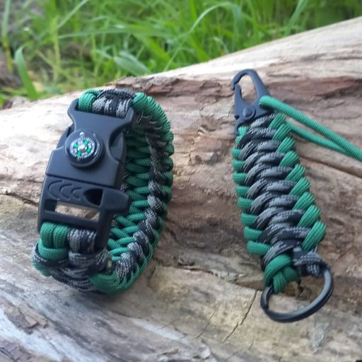 Pack Camo green Pulsera de Supervivencia mas llavero mosqueton
