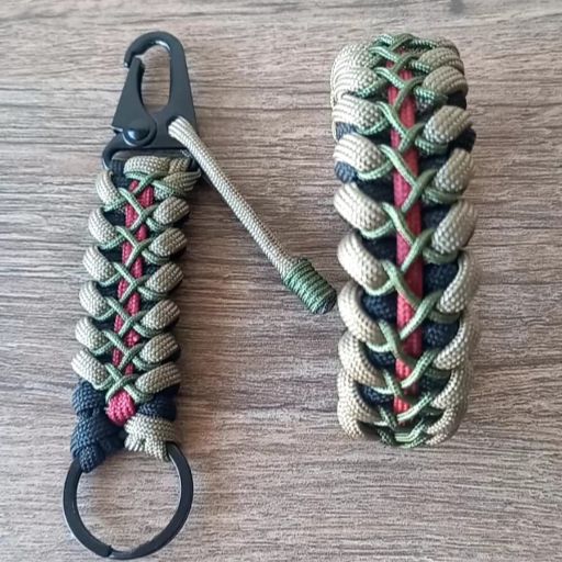 Pack Pulsera de Supervivencia mas llavero con mosqueton Cascabel