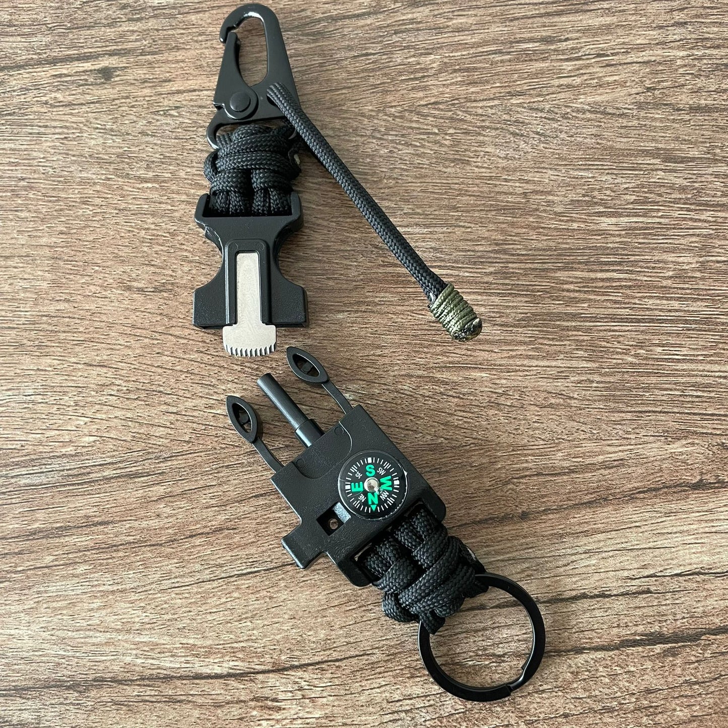 Llavero de Supervivencia Black