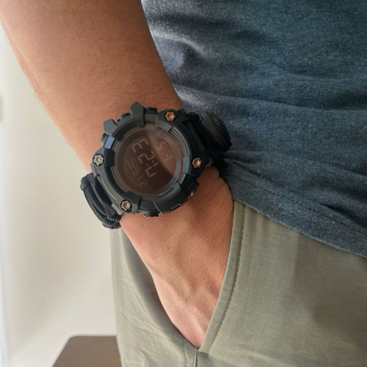 Reloj de Supervivencia Negro